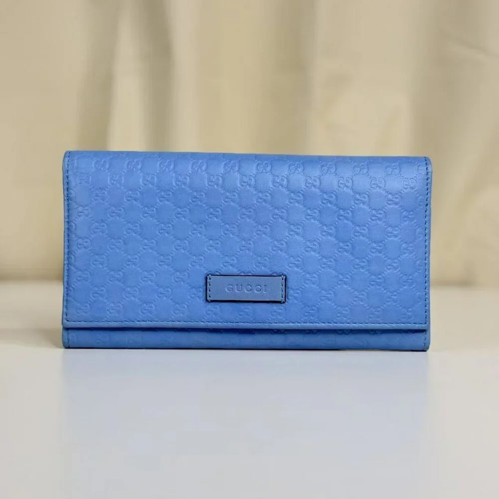 Gucci GG Logo Printed Blue Leather Wallet - Elegant & Versatile Small Leather Go